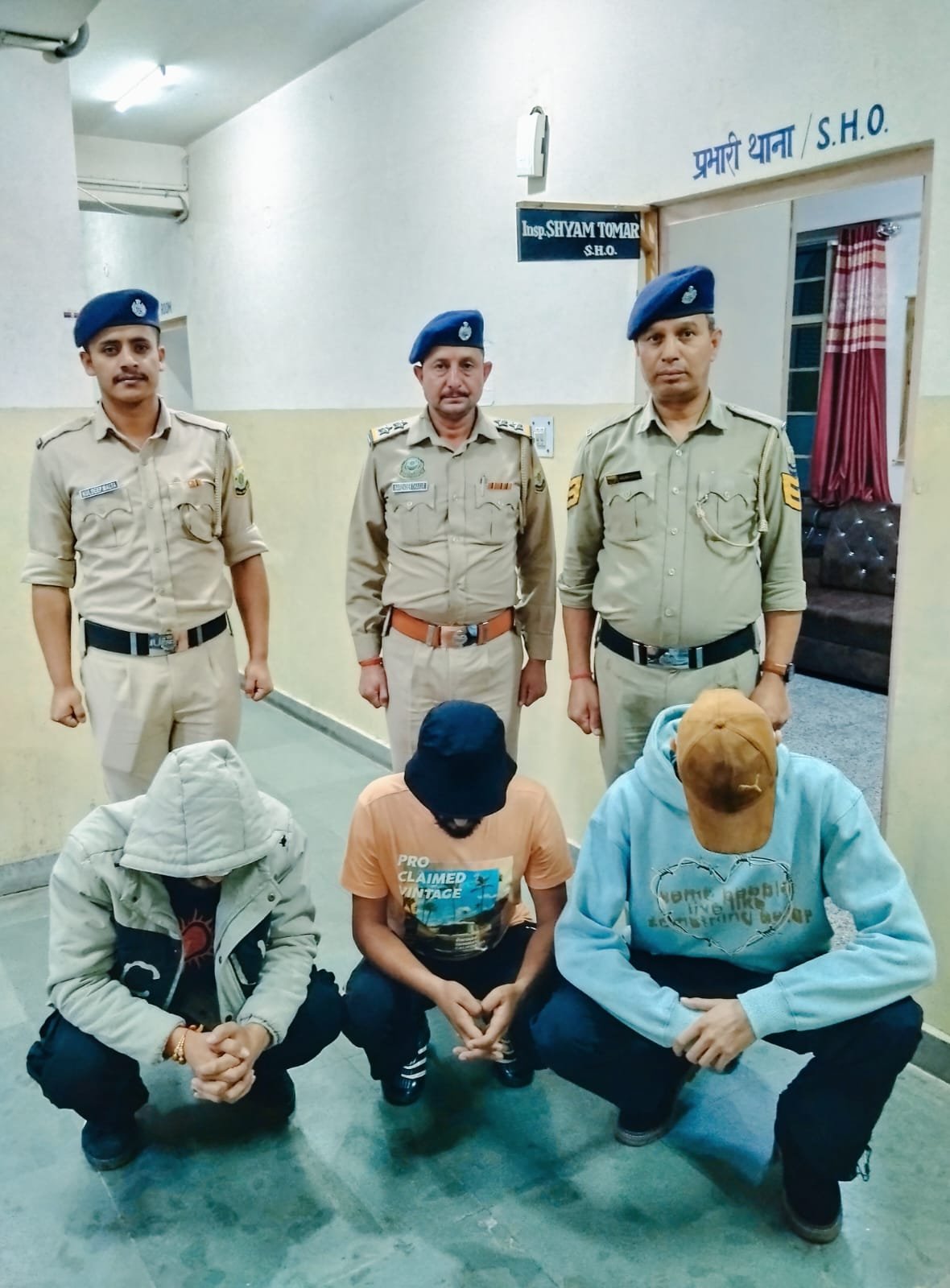 15 अगस्त ठियोग जलसे में युवाओं को भारी पड़ी मारपीट,  अब पाँच युवक और हुए गिरफ्तार... अभी तक 21 लोगों की हो चुकी है गिरफ्तारी...
